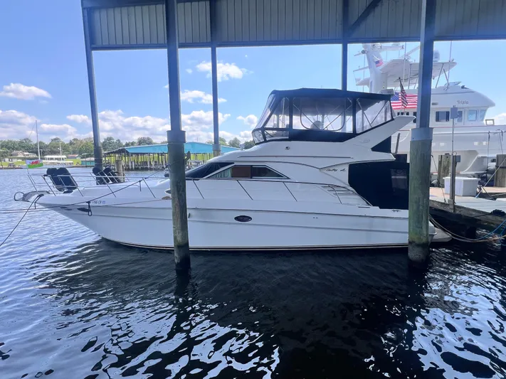 Cariad Yacht Photos Pics 