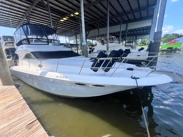 Cariad Yacht Photos Pics 