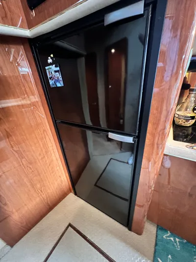 Cariad Yacht Photos Pics 