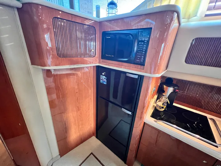 Cariad Yacht Photos Pics 