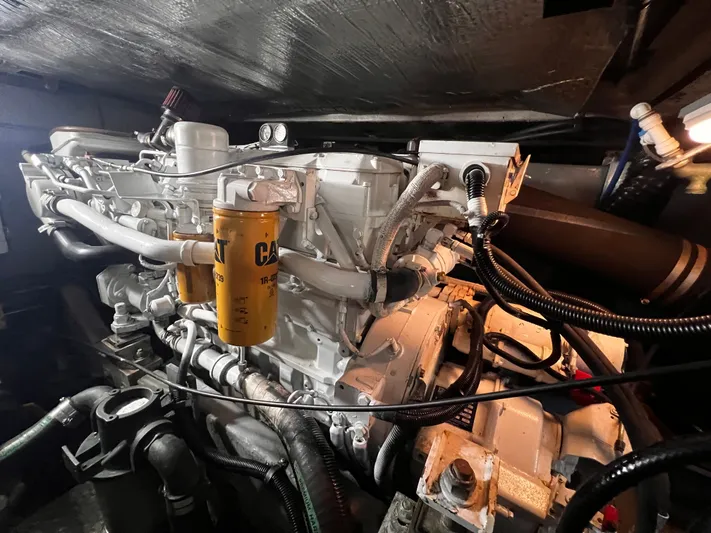 Cariad Yacht Photos Pics 