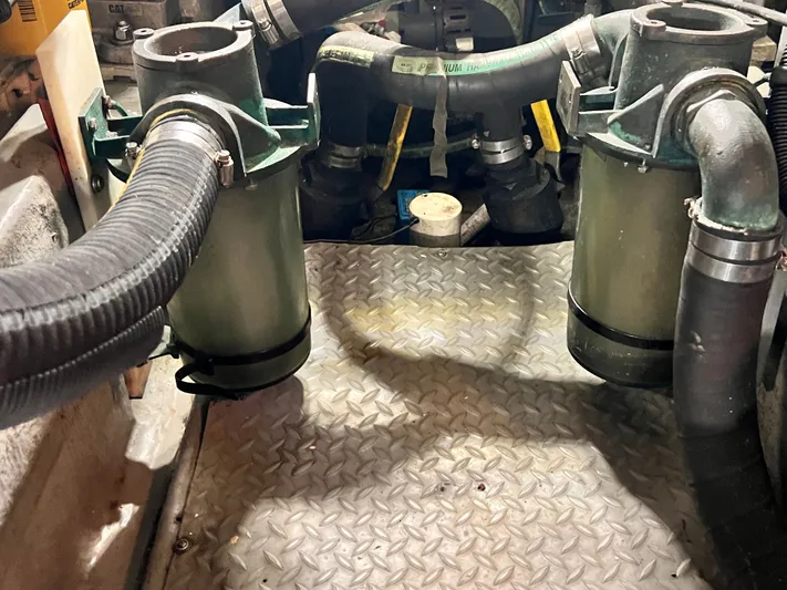 Cariad Yacht Photos Pics 