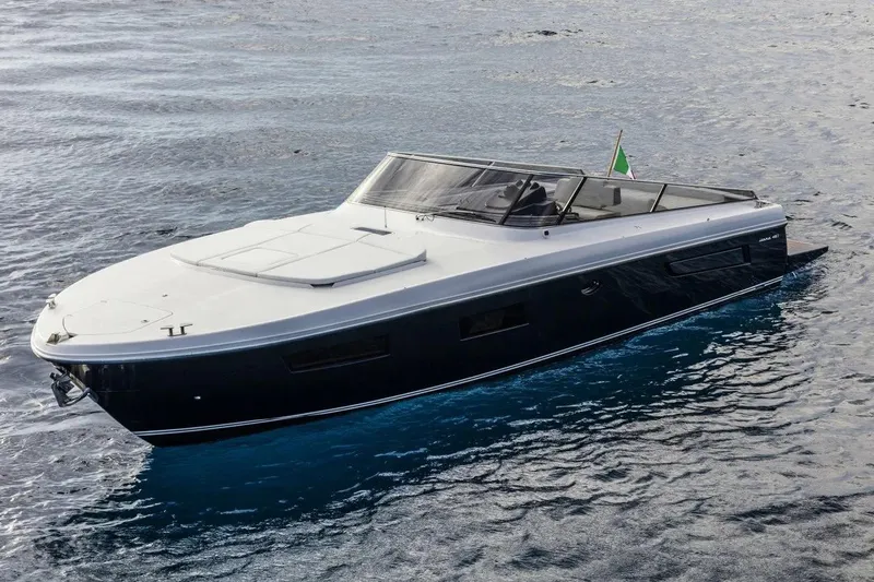  Yacht Photos Pics 2021 Itama 45 S yacht cruising on calm blue waters.