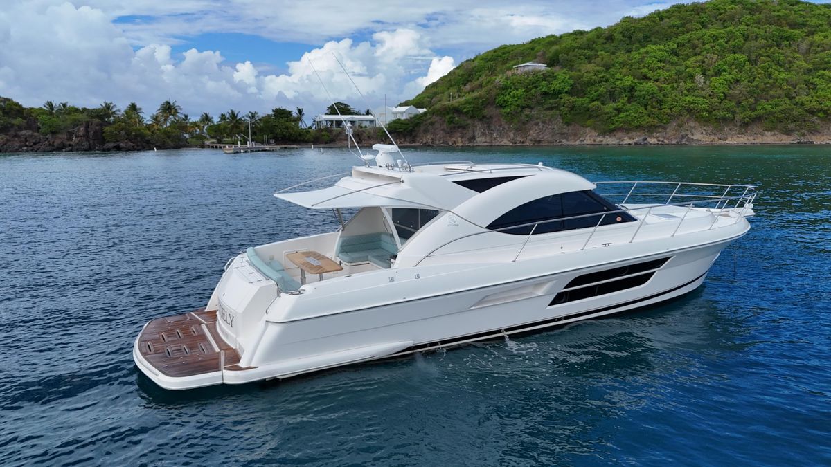 2016 Riviera 50 