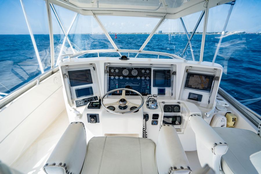 2001 Bertram 51