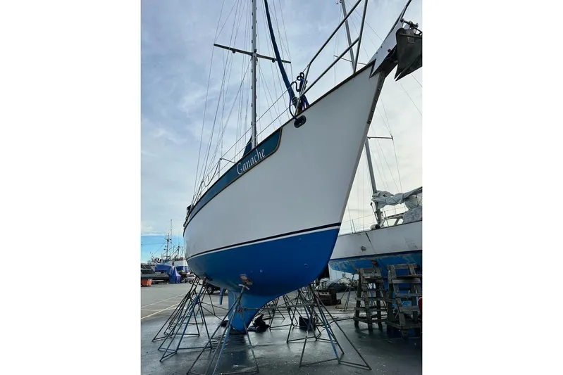 Ganache II Yacht Photos Pics Sailboat Liberty 458, 1985 model, on dry dock for maintenance.