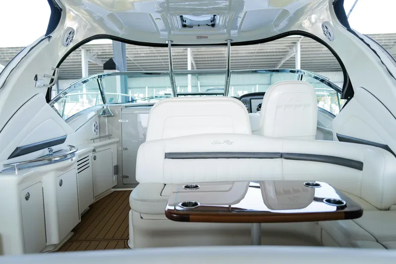 Just Peachy Too Yacht Photos Pics 