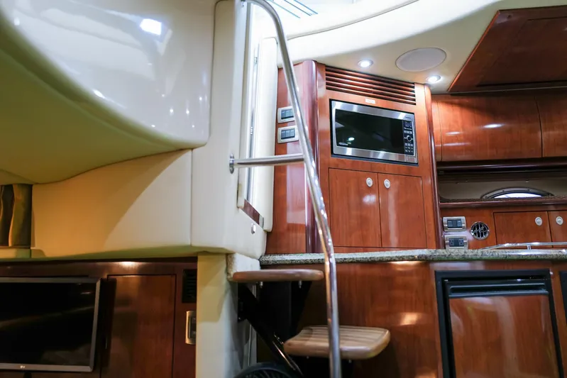 Just Peachy Too Yacht Photos Pics 