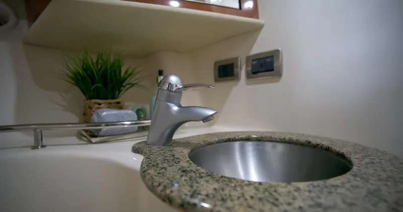 Just Peachy Too Yacht Photos Pics 