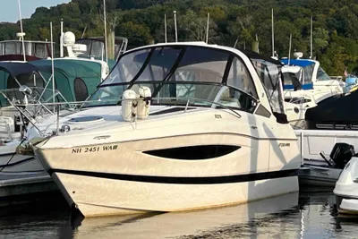 Four Winns Vista 275