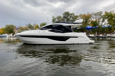 Galeon 470 Sky