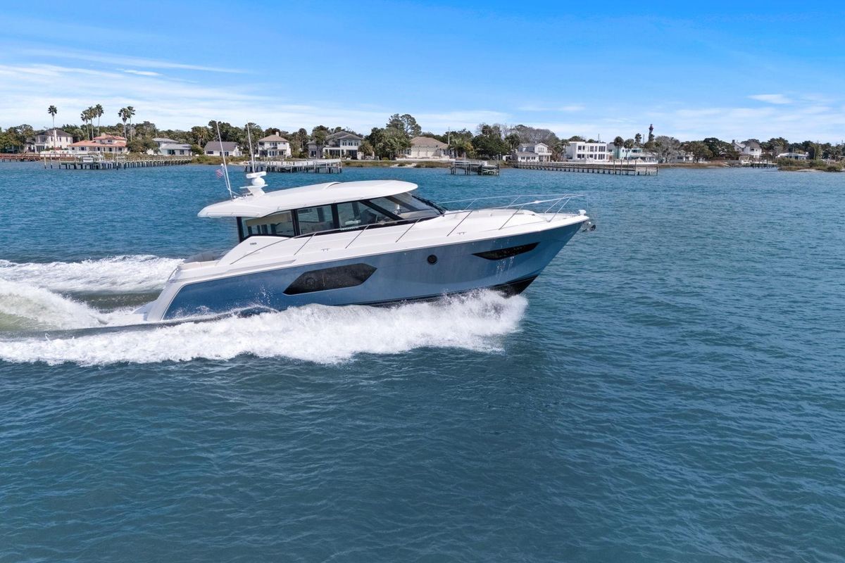 2023 Tiara Yachts 50 