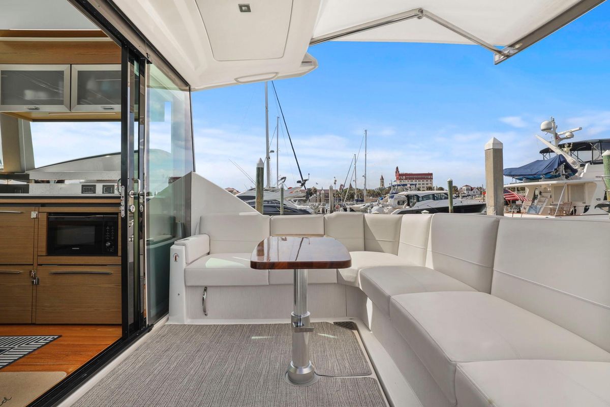 2023 Tiara Yachts 50 