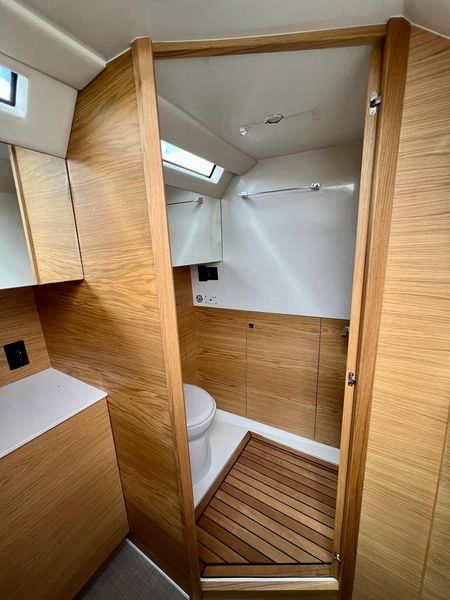 2022 De Antonio Yachts D34 Xplorer - O
