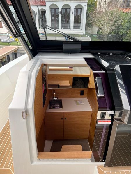 2022 De Antonio Yachts D34 Xplorer - O