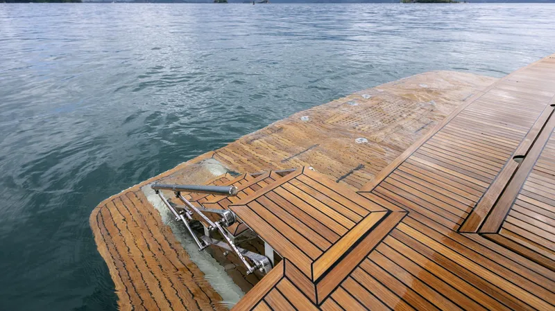 Mono Yacht Photos Pics 