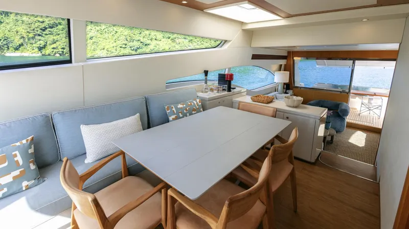 Mono Yacht Photos Pics 