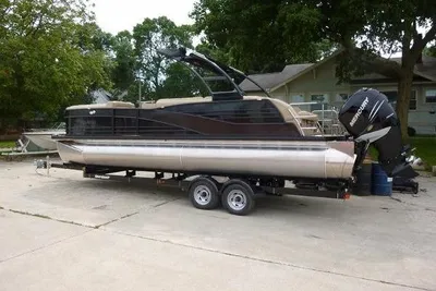 Harris Grand Mariner SL 250 Twin Engine