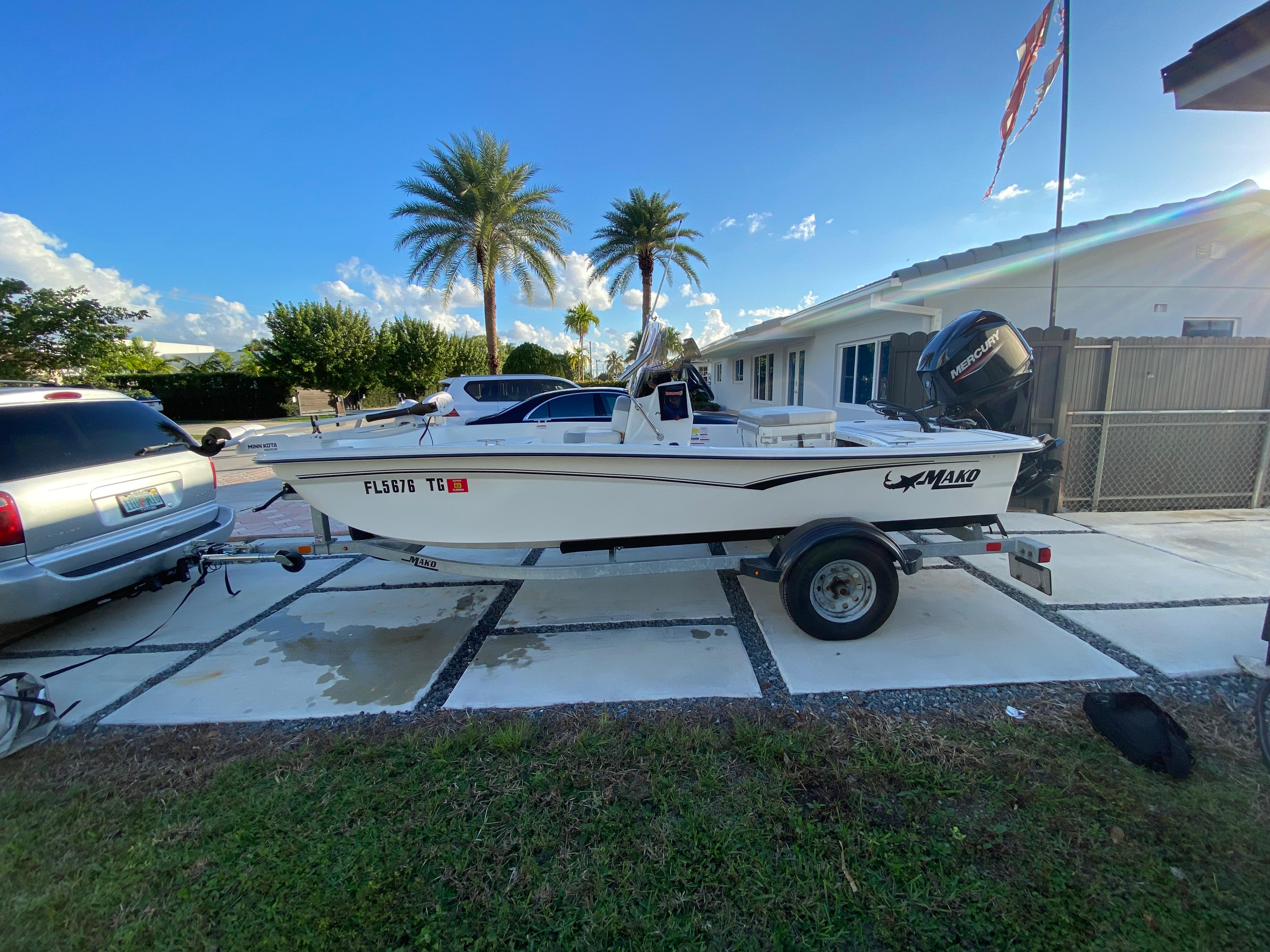 Diesel Fiberglass 34/45feet Fishing Boats at Rs 650000 in Mangrol