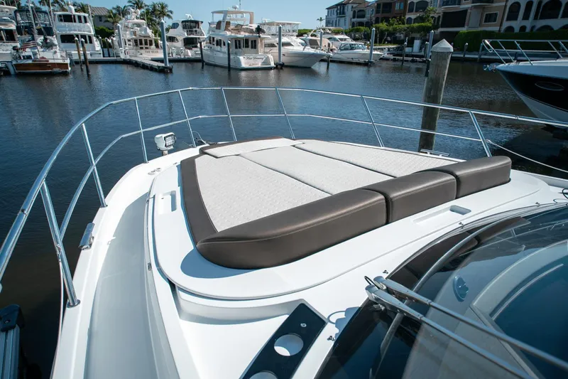 Tin Lizzie Yacht Photos Pics 