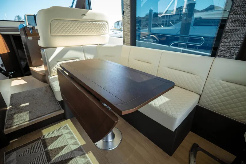 Tin Lizzie Yacht Photos Pics 