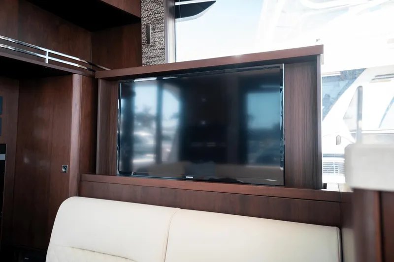 Tin Lizzie Yacht Photos Pics 