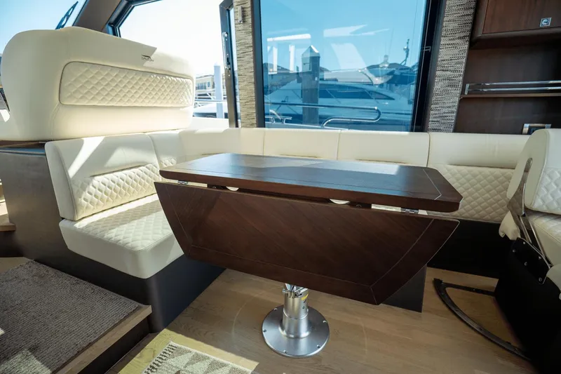 Tin Lizzie Yacht Photos Pics 