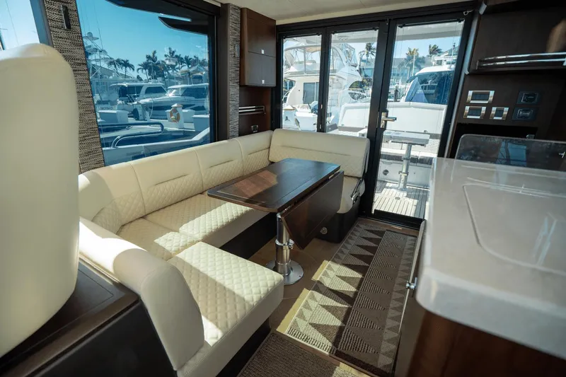 Tin Lizzie Yacht Photos Pics 