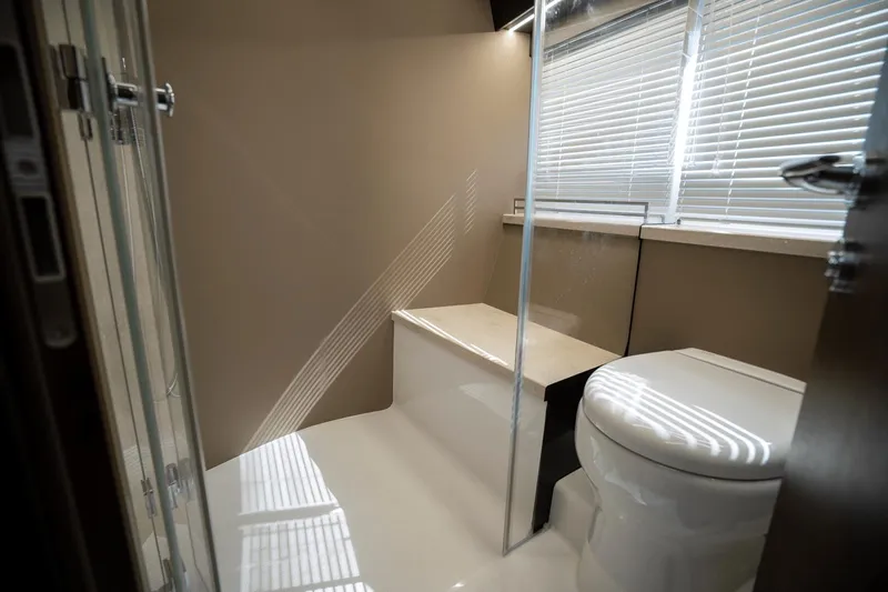 Tin Lizzie Yacht Photos Pics 