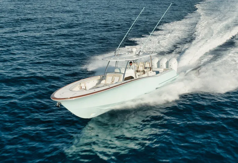  Yacht Photos Pics 2025 Mag Bay 43 CC cruising on open water.