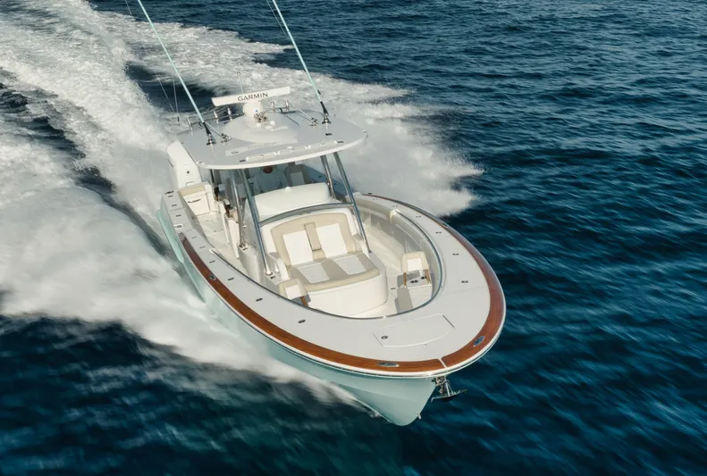  Yacht Photos Pics 2025 Mag Bay 43 CC cruising on open water.