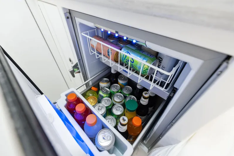  Yacht Photos Pics Mini fridge stocked with beverages on the 2025 Mag Bay 43 CC boat.