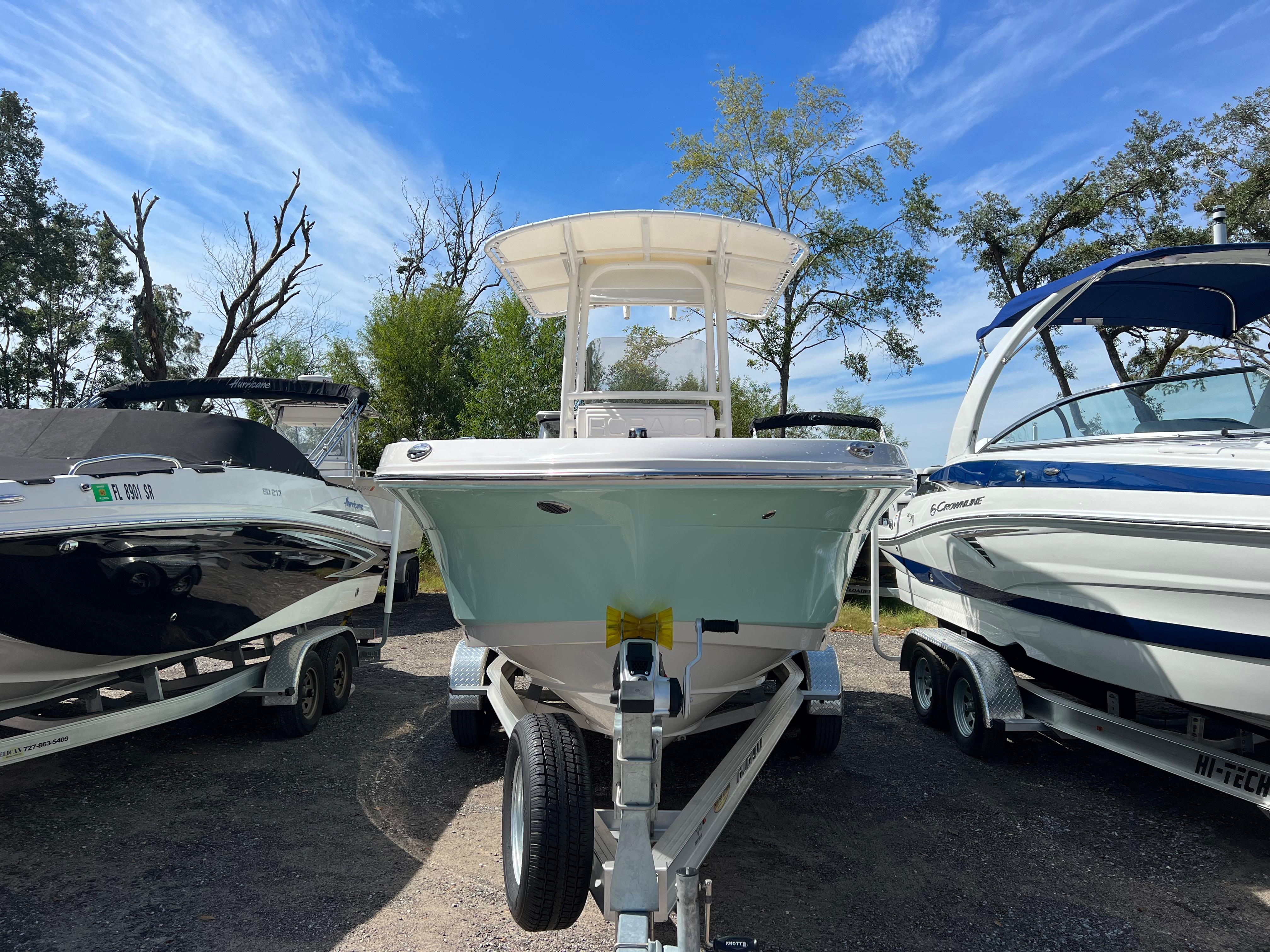 2021 Robalo R200 Center Console Centre Console for sale YachtWorld