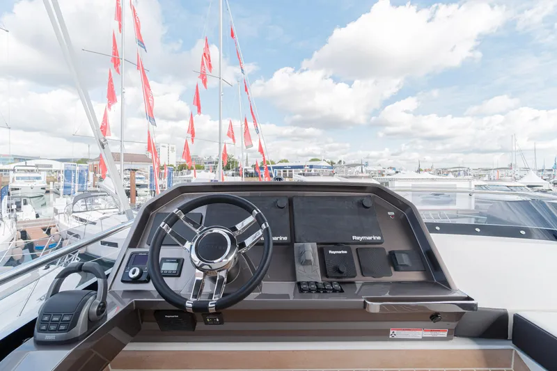 Allouise Yacht Photos Pics 