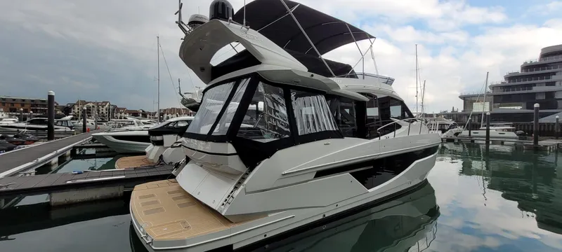 Allouise Yacht Photos Pics 