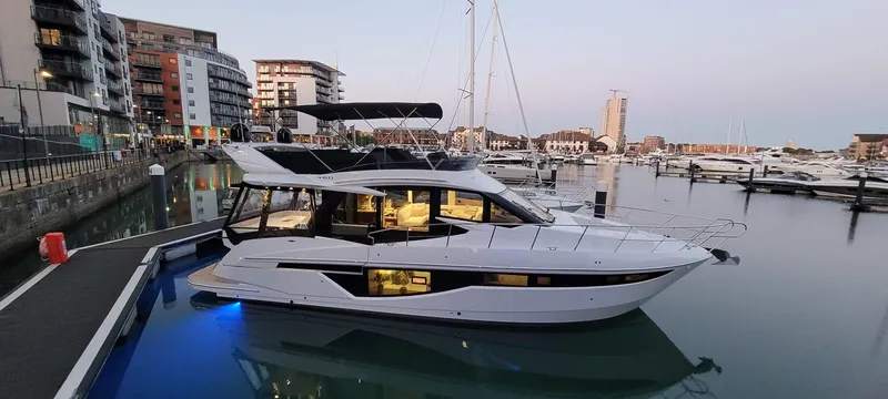 Allouise Yacht Photos Pics 