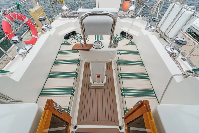 Aesclepius Yacht Photos Pics Cockpit