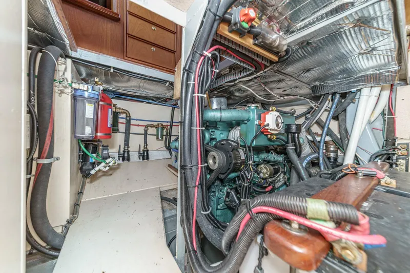 Aesclepius Yacht Photos Pics Engine room