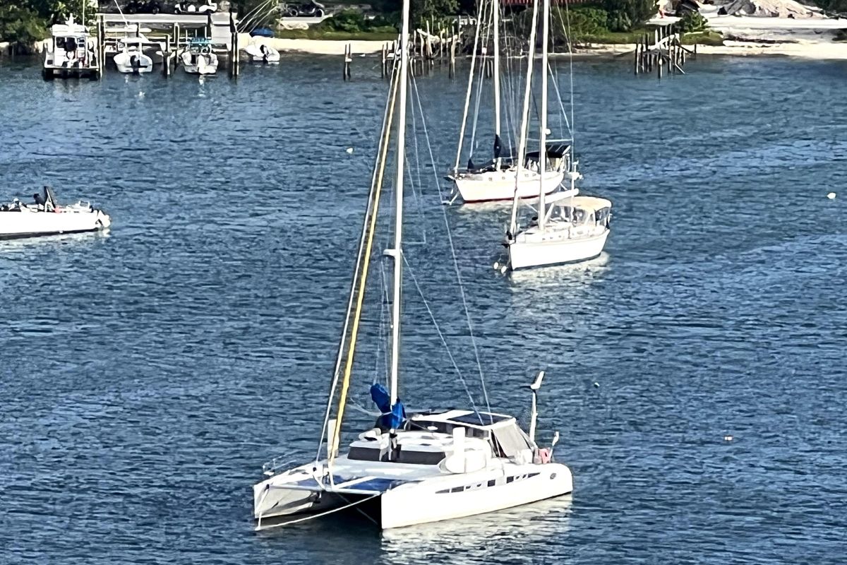 2006 Dolphin 46 