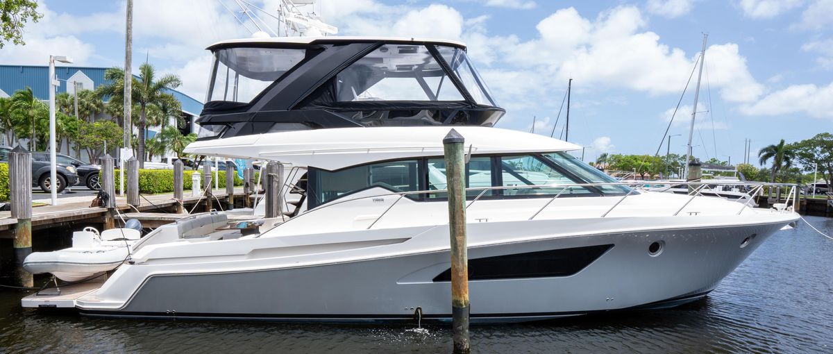 2017 Tiara Yachts 53 