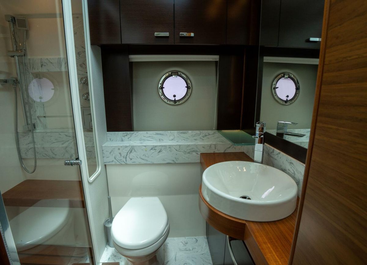 2017 Tiara Yachts 53 