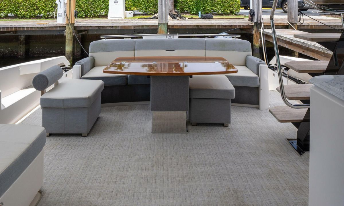2017 Tiara Yachts 53 