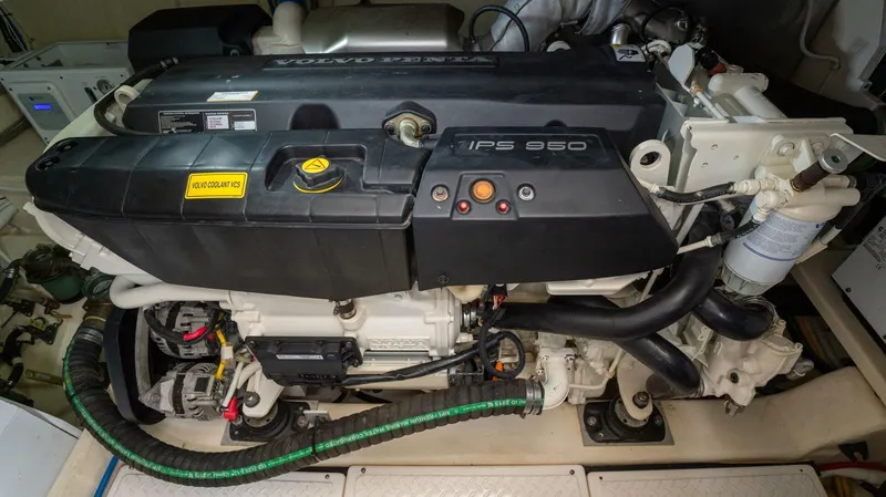 True North Yacht Photos Pics Engine of 2017 Tiara Yachts F53 Flybridge, featuring Volvo Penta IPS 950.