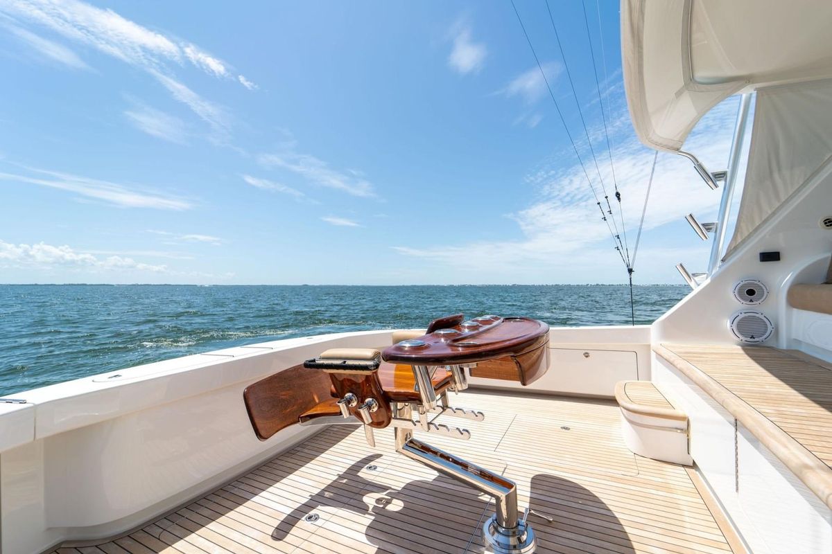 2018 Viking 72 