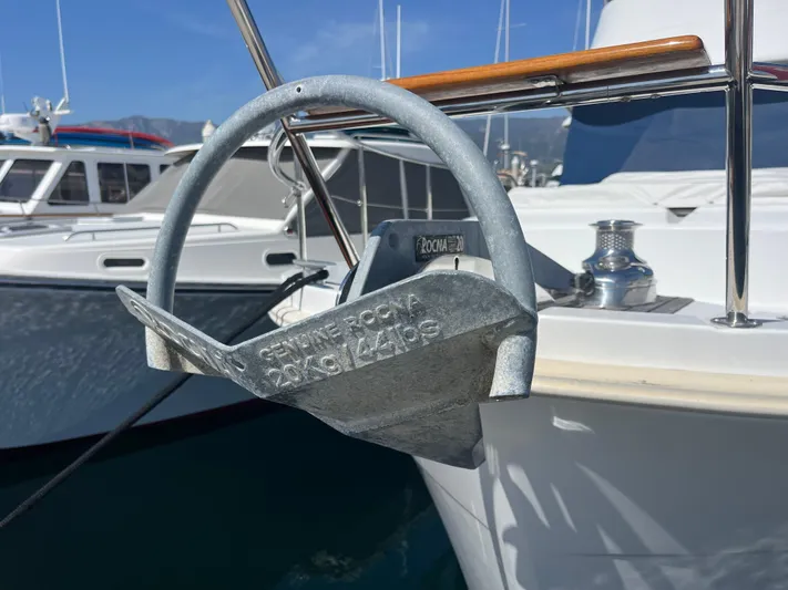 Eleven Seven Yacht Photos Pics 