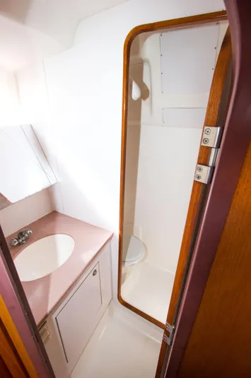 Sandpiper Yacht Photos Pics 