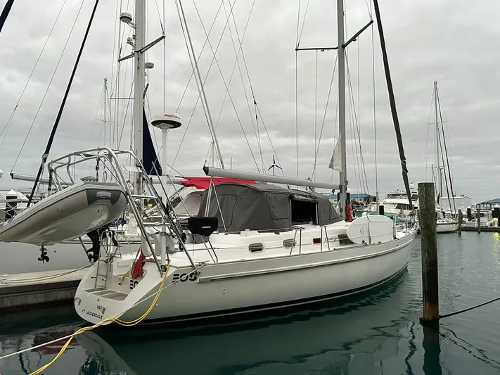 Eos Yacht Photos Pics 