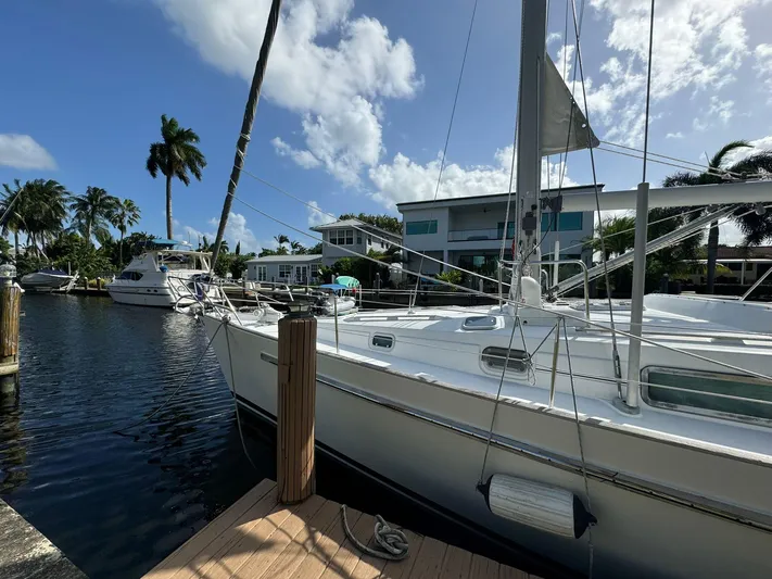 Eos Yacht Photos Pics 