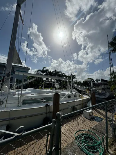 Eos Yacht Photos Pics 