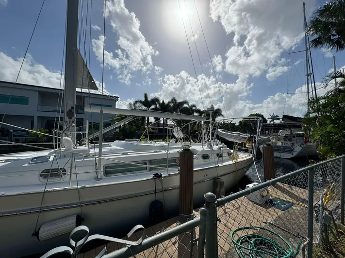 Eos Yacht Photos Pics 